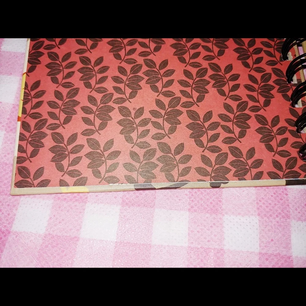 Give Thanks Gratitude Journal - Picture 5 of 12